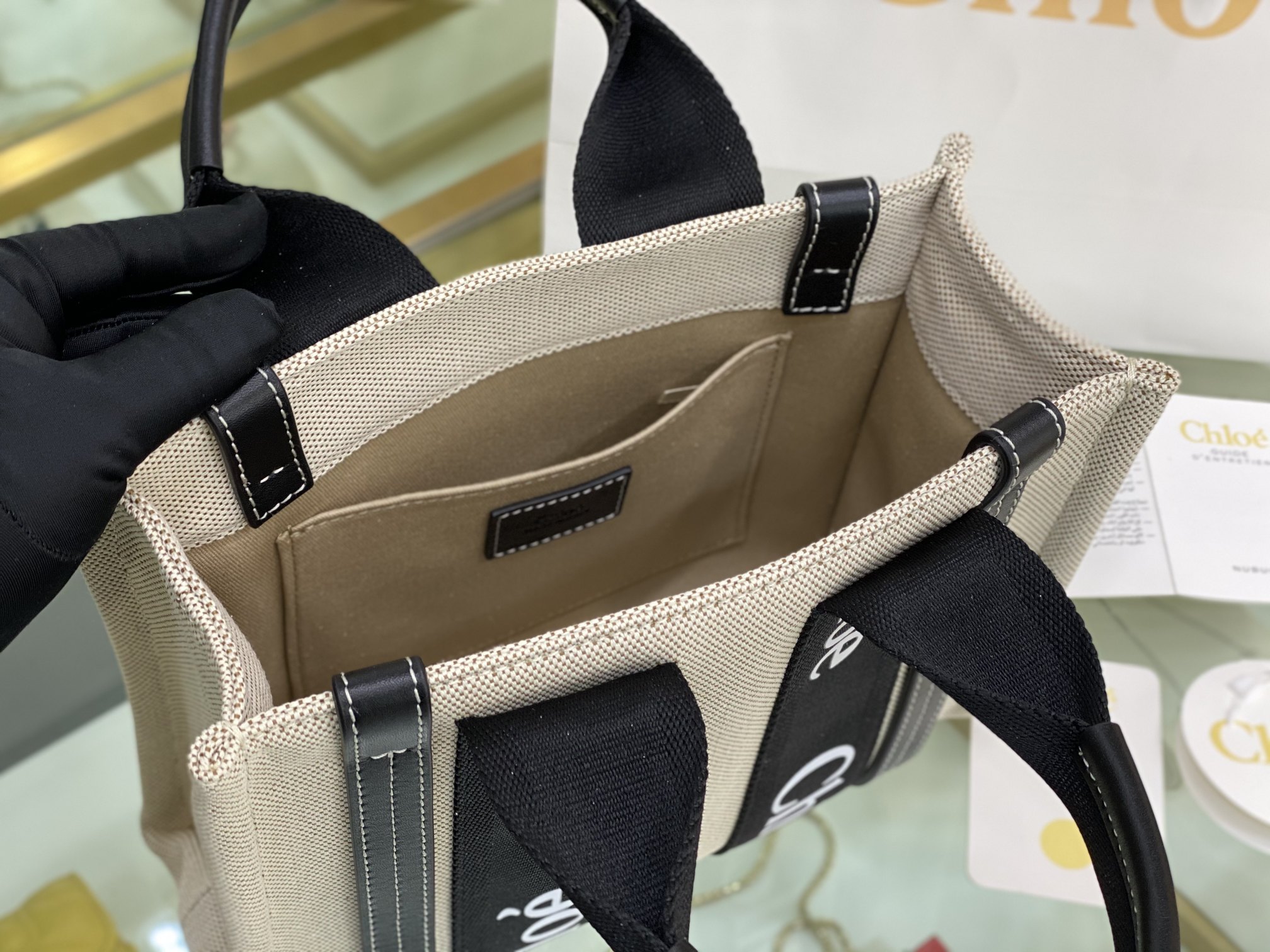 Chloe Small Woody Tote Bag In Linen